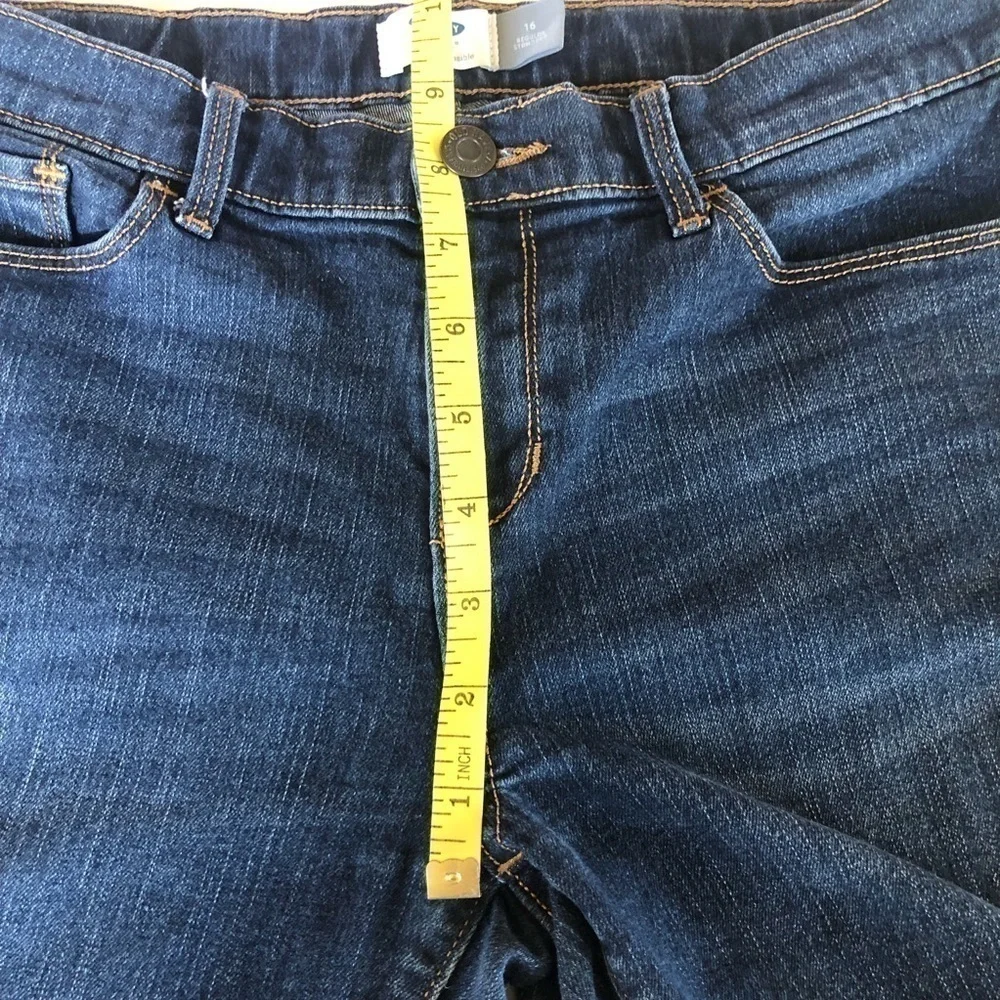 Old Navy Girls Stretch Bermuda Denim Shorts Size 16Y